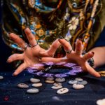 Para Almayan Medyumlar Hocalar