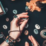 Suya Atılan Büyüler Nedir, Su Büyüsü Çeşitleri Nelerdir?